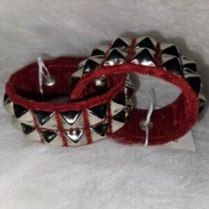 NWT 2 PC SET 2 ROW PRYAMID STUDDED BRACELETS ON RED VELVET ROCK PUNK EDC